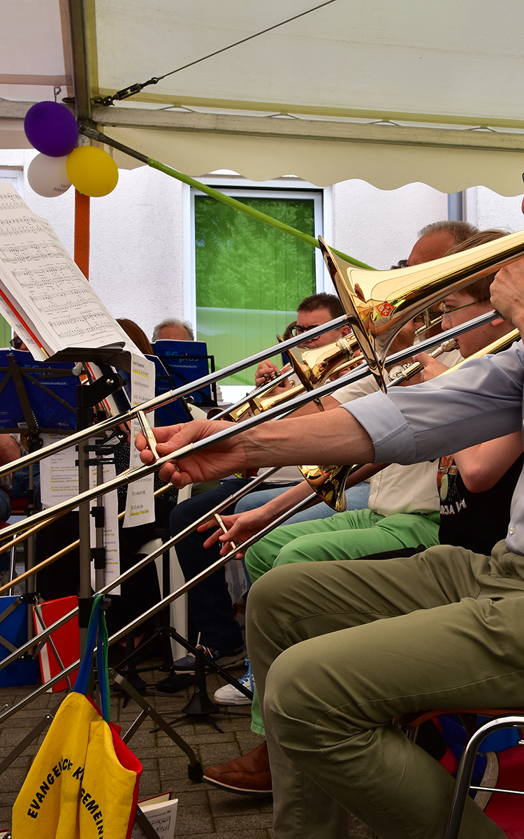 Posaunen beim musizieren